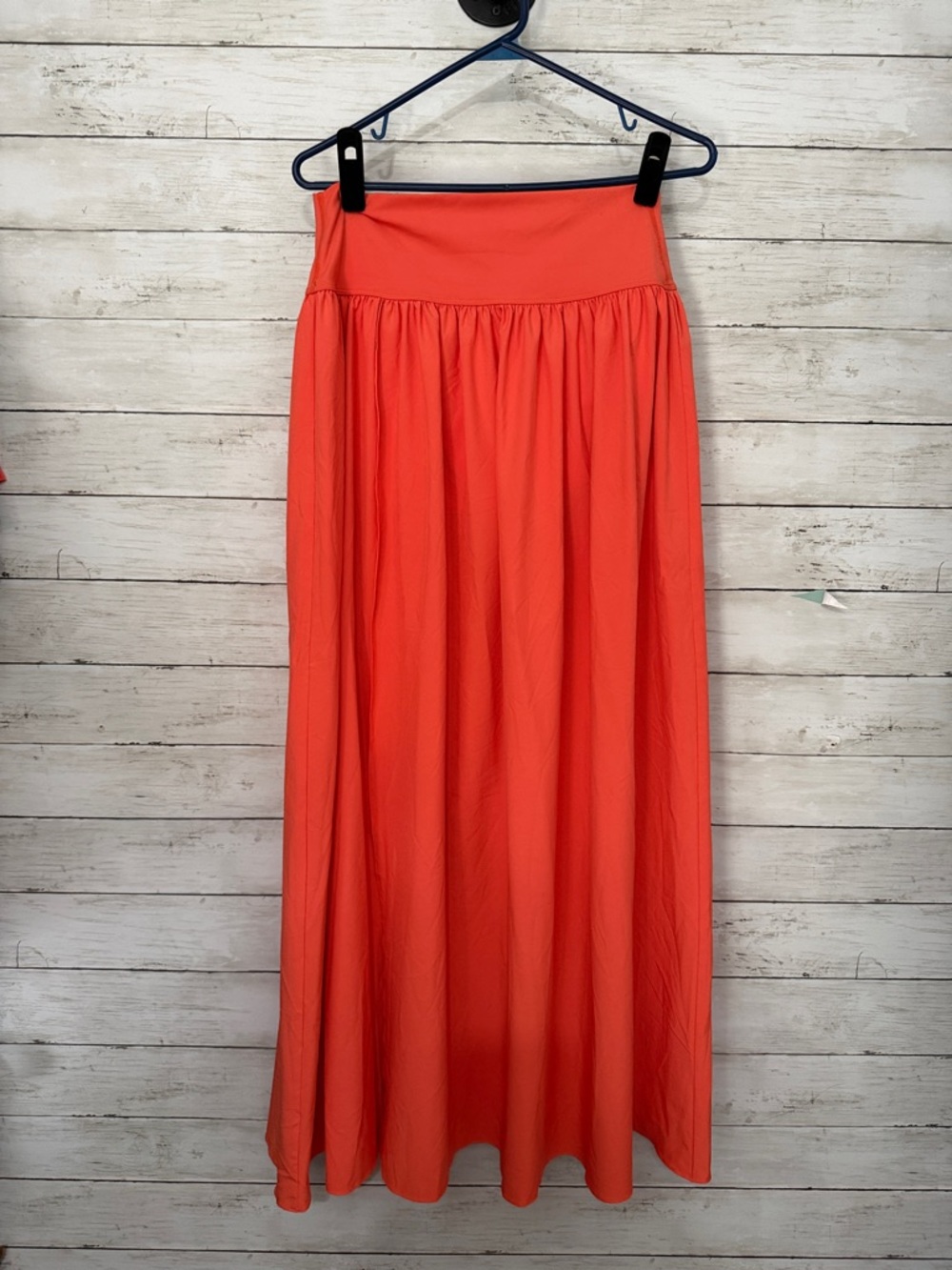 HALARA Coral Maxi Skirt with Wide Waistband
